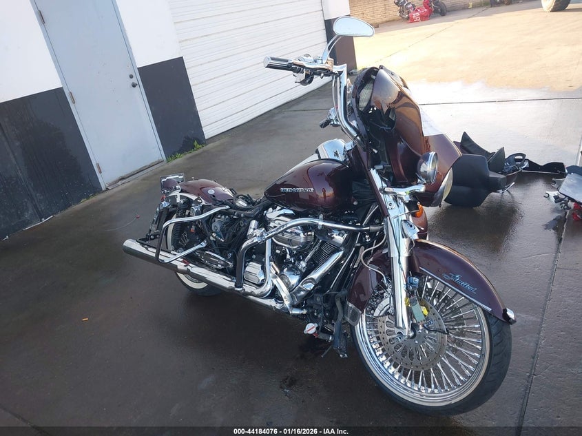 2018 HARLEY-DAVIDSON FLHTK ULTRA LIMITED | 1HD1KED37JB667913 | UPCARS
