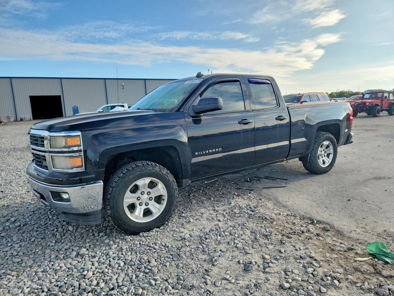 2014 CHEVROLET SILVERADO K1500 LT | 1GCVKREC6EZ303729 | UPCARS