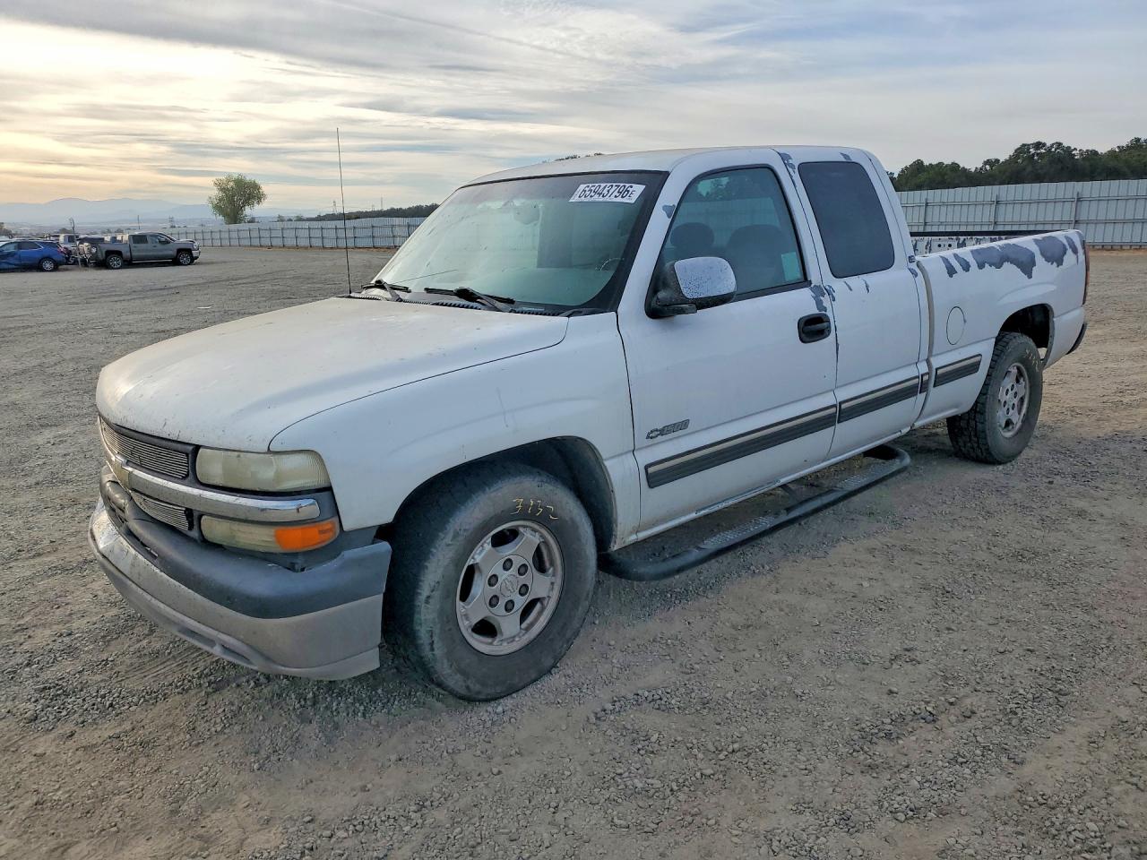 2000 CHEVROLET SILVERADO C1500 | 2GCEC19T6Y1336168 | UPCARS