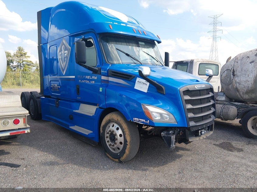 2019 FREIGHTLINER NEW CASCADIA 126 | 1FUJHHDRXKLKP4384 | UPCARS