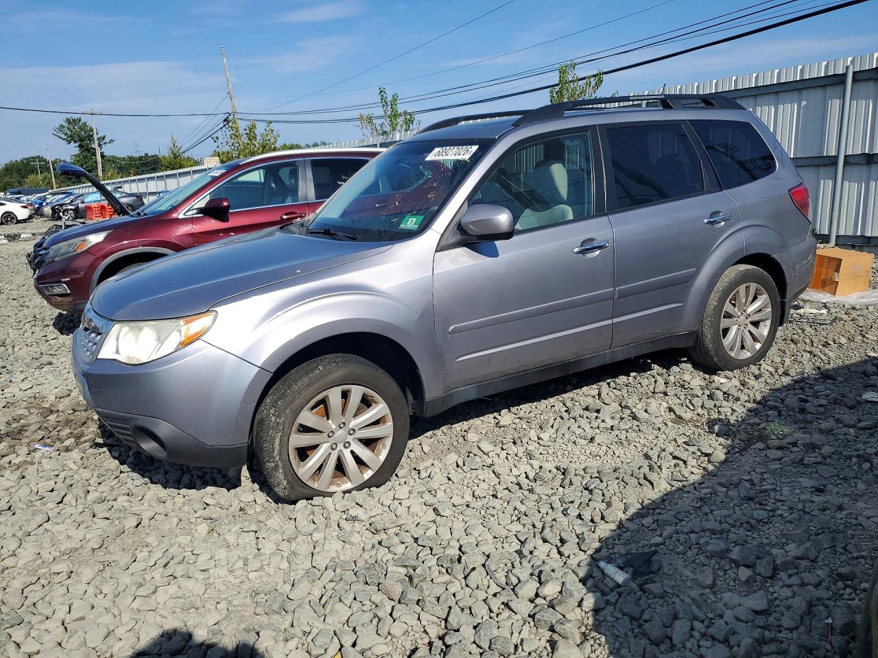 2011 SUBARU FORESTER 2.5X PREMIUM | JF2SHADC9BH738252 | UPCARS