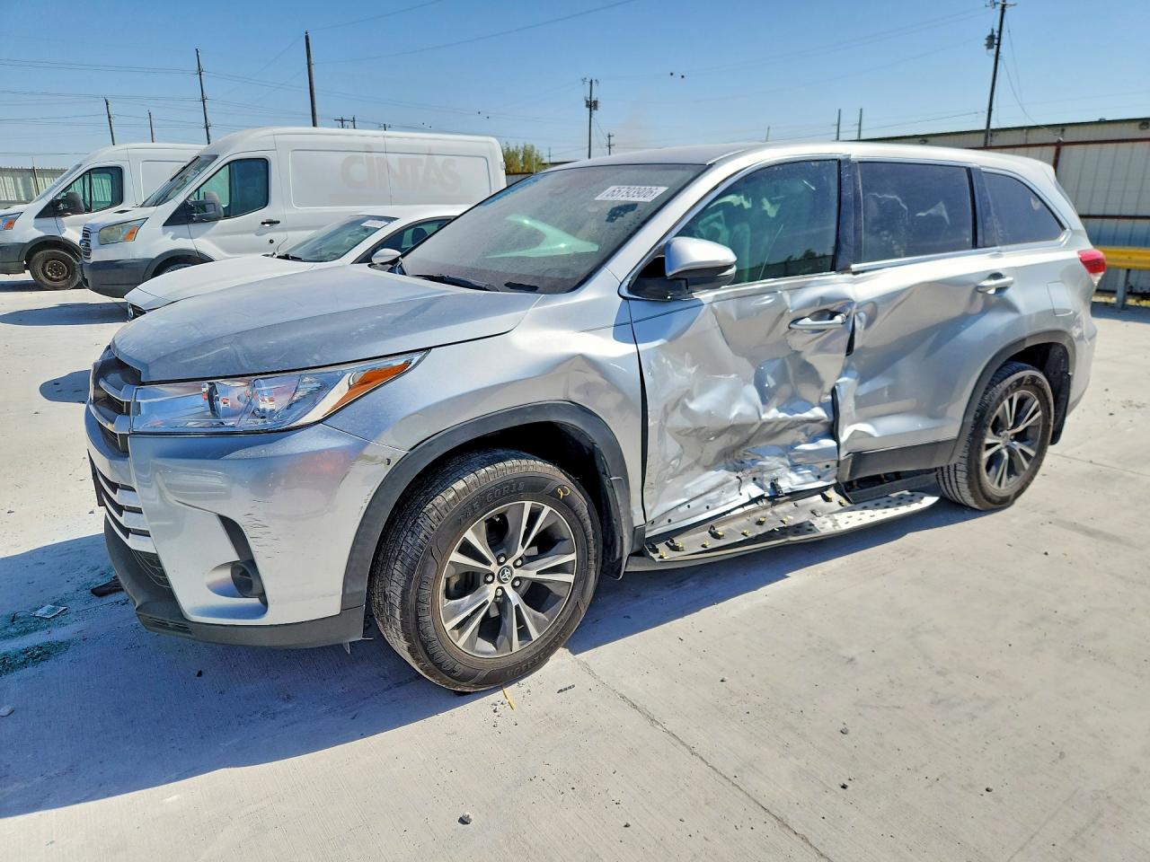 2019 TOYOTA HIGHLANDER LE | 5TDZZRFHXKS352016 | UPCARS