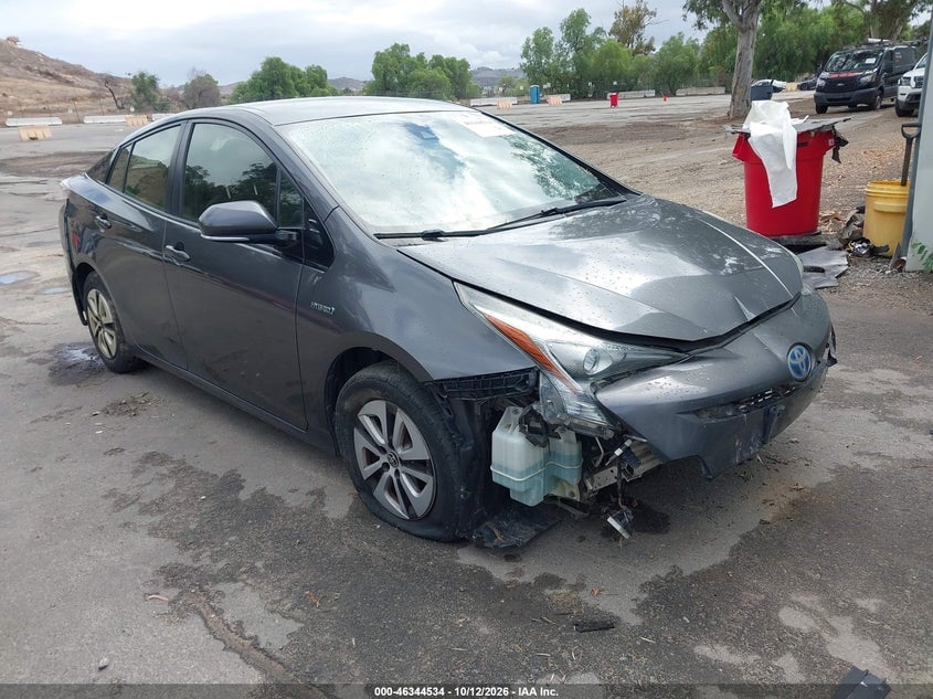 2018 TOYOTA PRIUS TWO | JTDKBRFU5J3067307 | UPCARS