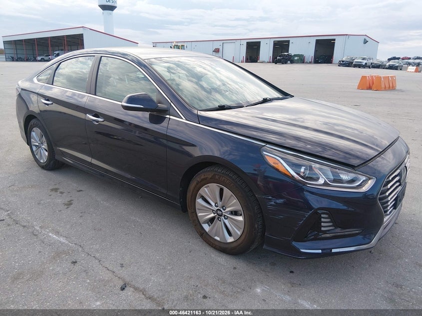 2018 HYUNDAI SONATA HYBRID SE | KMHE24L31JA080168 | UPCARS