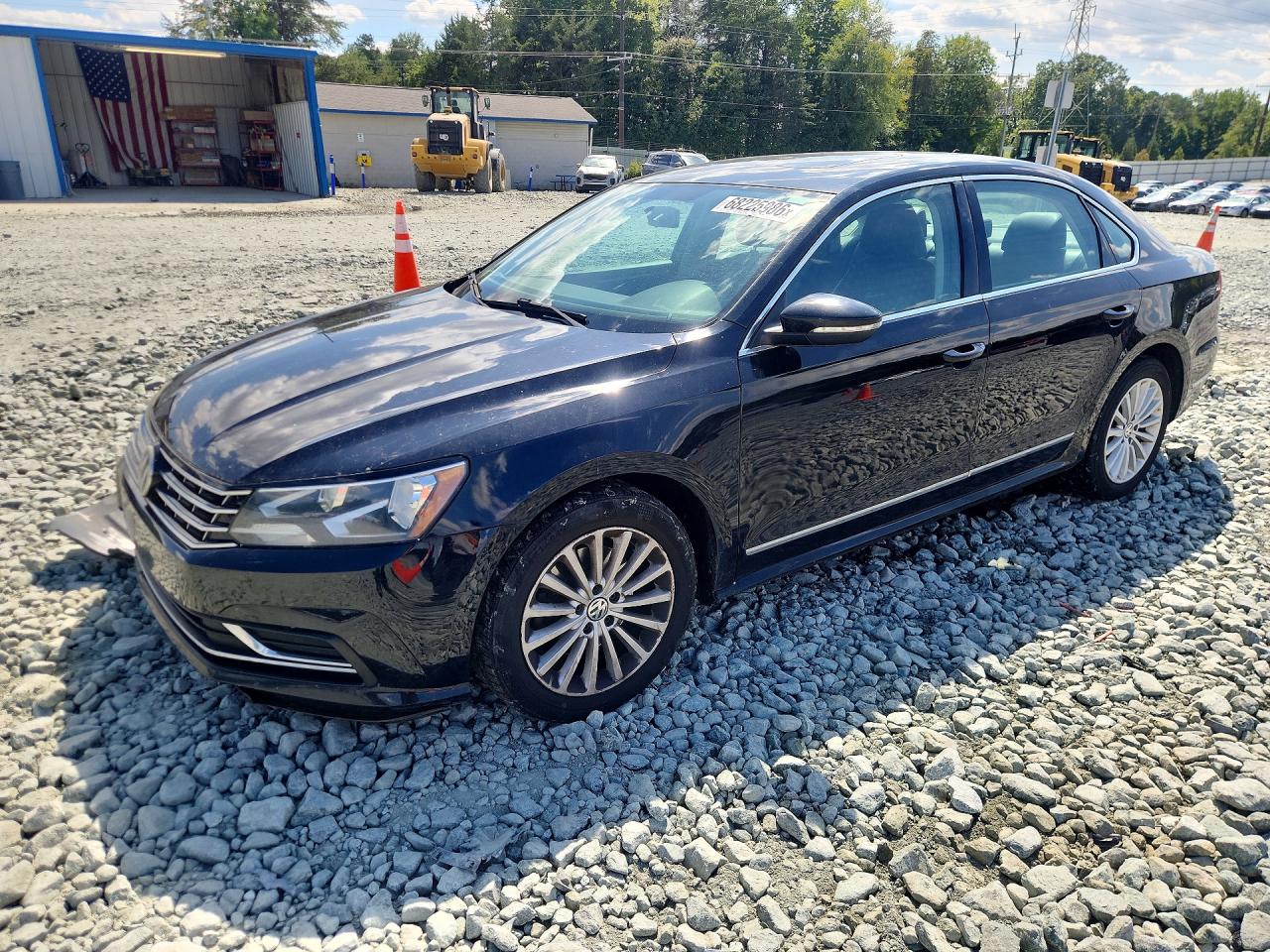 2016 VOLKSWAGEN PASSAT SE | 1VWBT7A33GC008519 | UPCARS