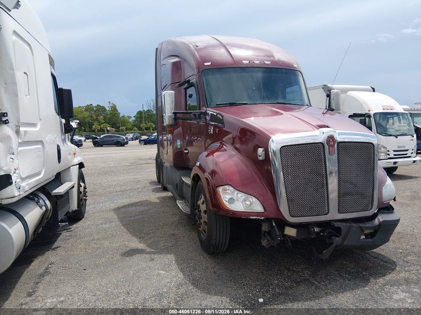 2017 KENWORTH T680 | 1XKYDP9X3HJ146631 | UPCARS