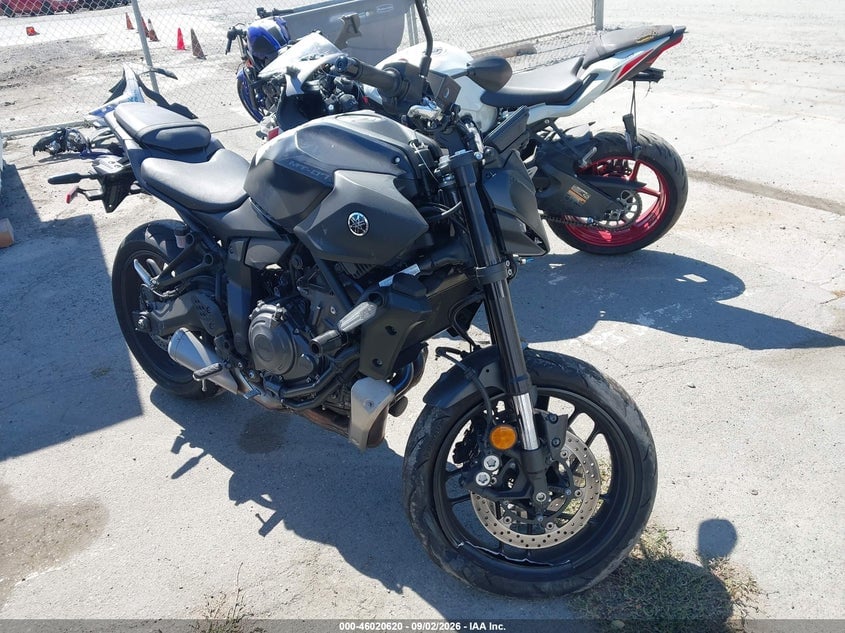 2025 YAMAHA MTN690 C | JYARM48Y7SA000616 | UPCARS