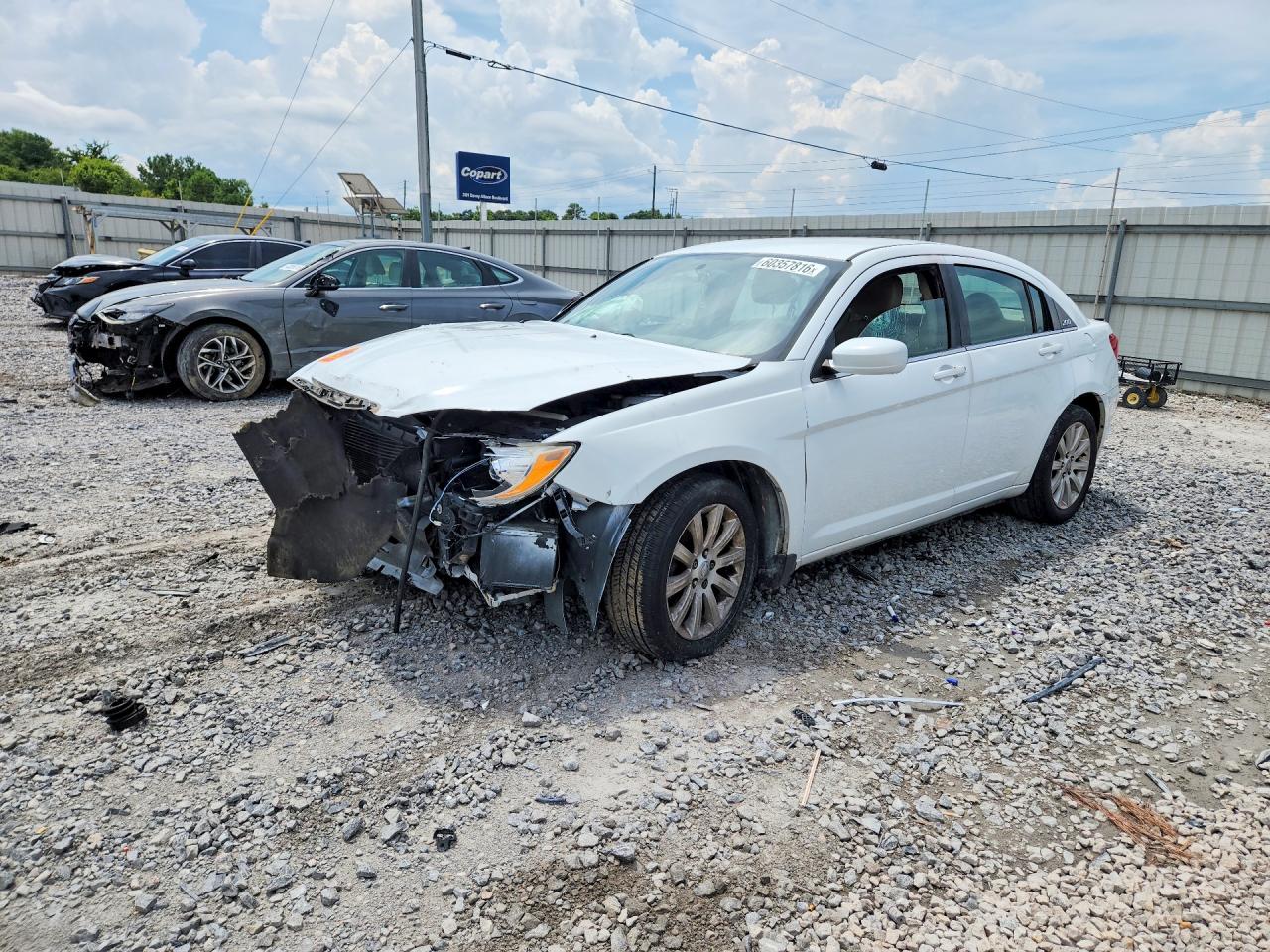 2013 CHRYSLER 200 TOURING | 1C3CCBBB4DN598038 | UPCARS