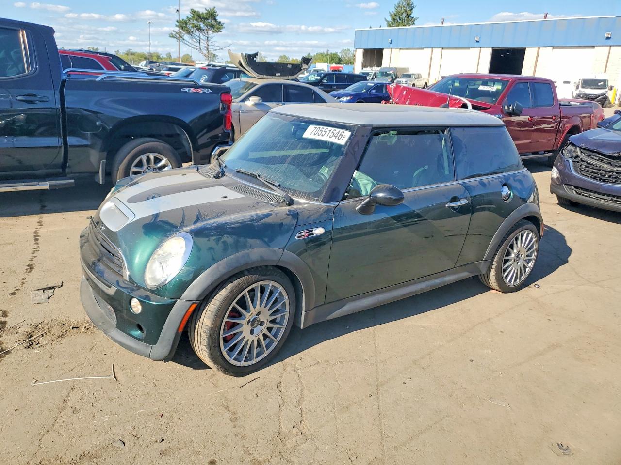 2006 MINI COOPER S | WMWRE33526TL23214 | UPCARS