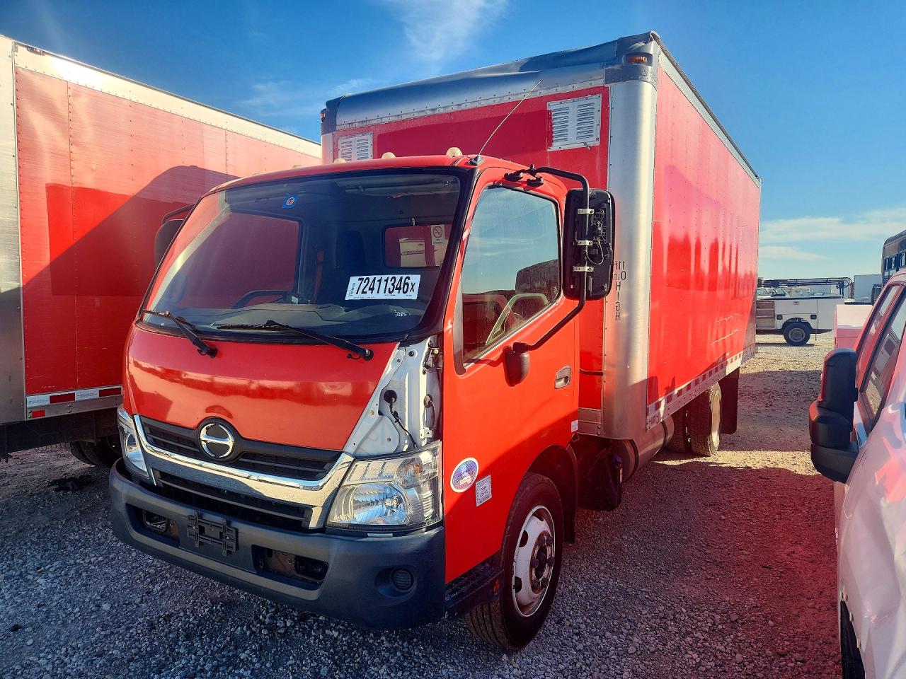2018 HINO ALL OTHER BOX TRUCK | JHHSDM2H3JK006305 | UPCARS