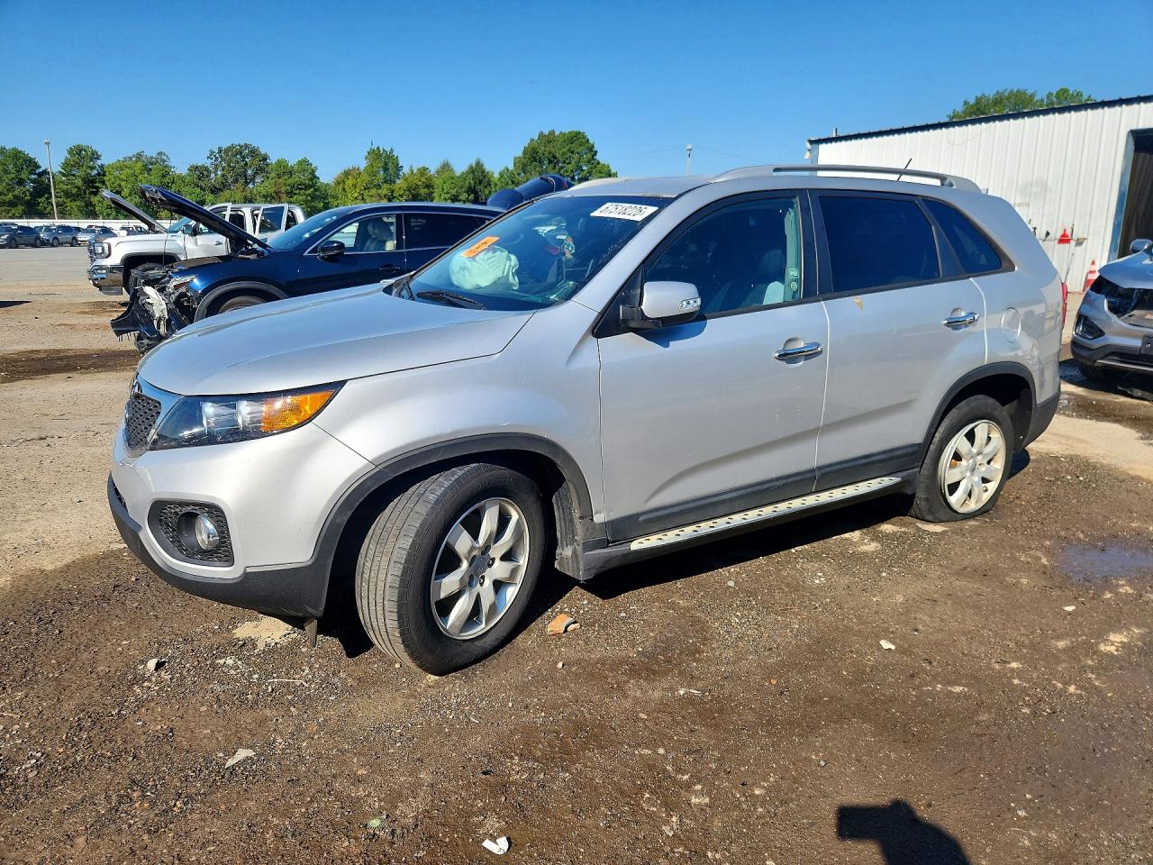 2012 KIA SORENTO LX | 5XYKT3A66CG217605 | UPCARS