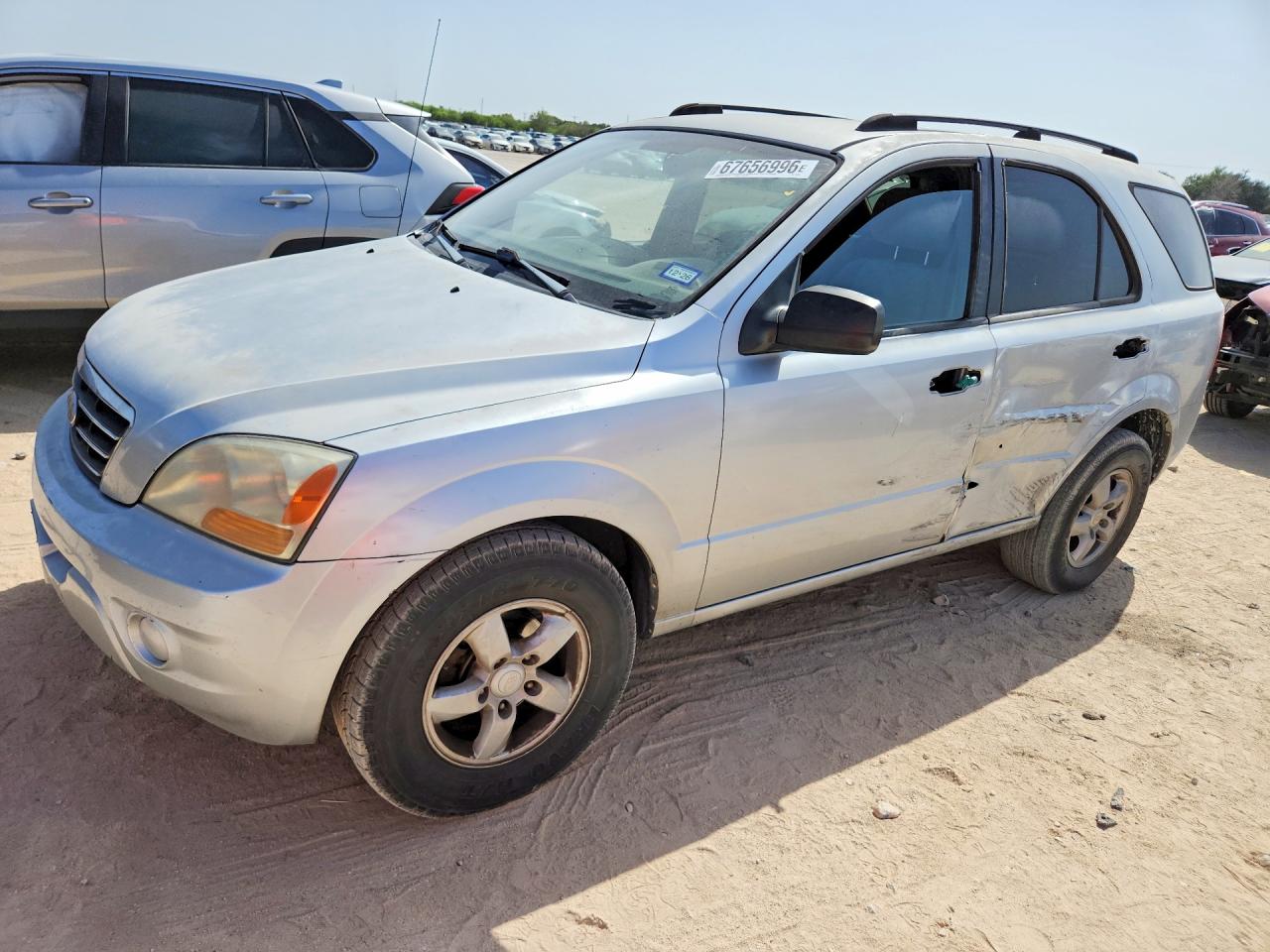 2008 KIA SORENTO BASE | KNDJD735185830039 | UPCARS