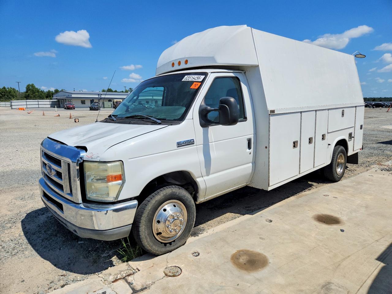 2010 FORD ECONOLIN E450 SUPER DUTY CUTAWAY VAN | 1FDXE4FS5ADA99890 | UPCARS