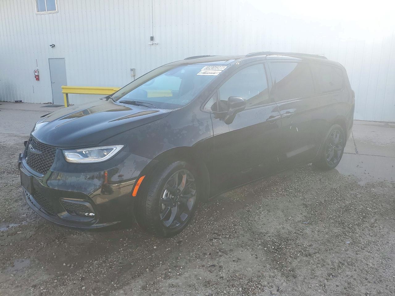 2025 CHRYSLER PACIFICA LIMITED | 2C4RC1GG7SR514735 | UPCARS