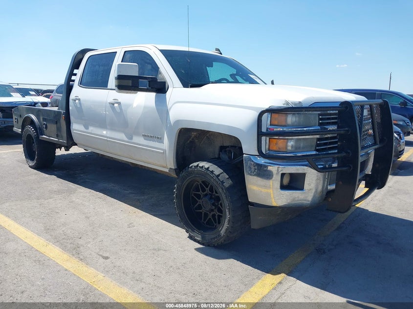 2015 CHEVROLET SILVERADO 2500HD BUILT AFTER AUG 14 LT | 1GC1KVEG5FF520704 | UPCARS