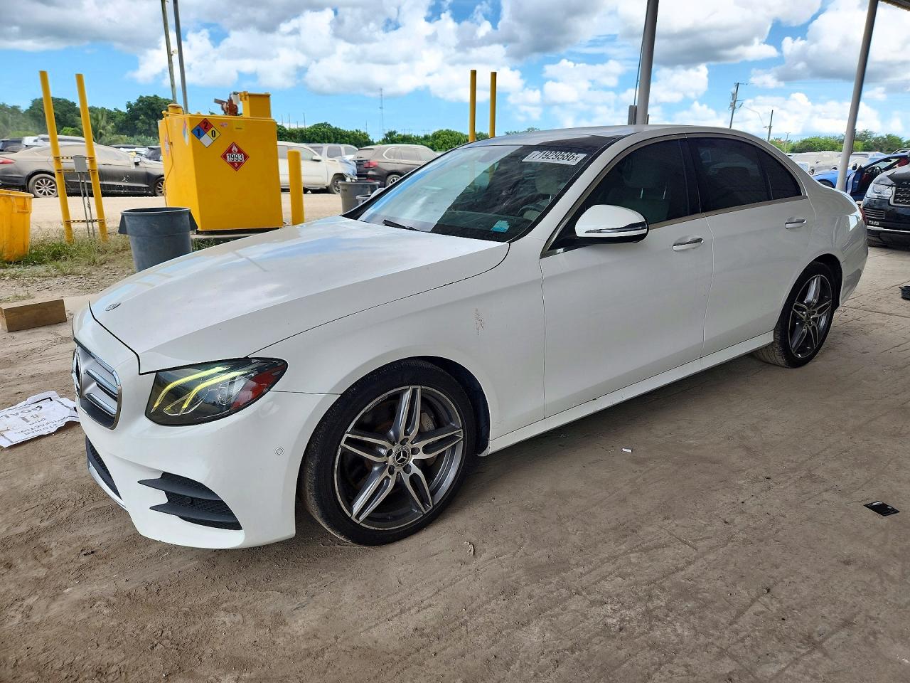 2018 MERCEDES-BENZ E-CLASS 300 | WDDZF4JB4JA407804 | UPCARS