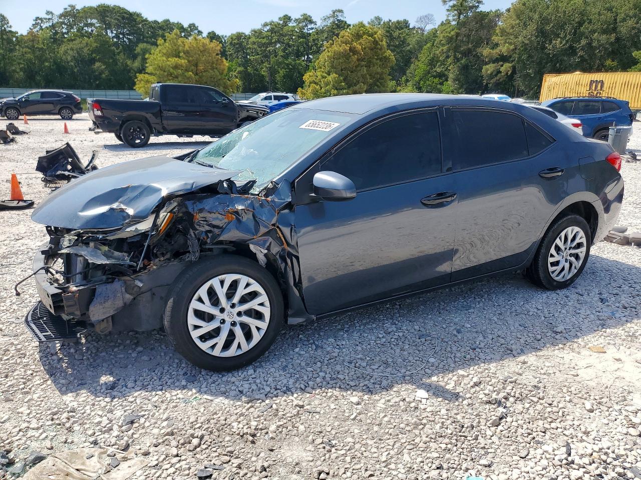 2018 TOYOTA COROLLA LE | 5YFBURHE2JP776252 | UPCARS