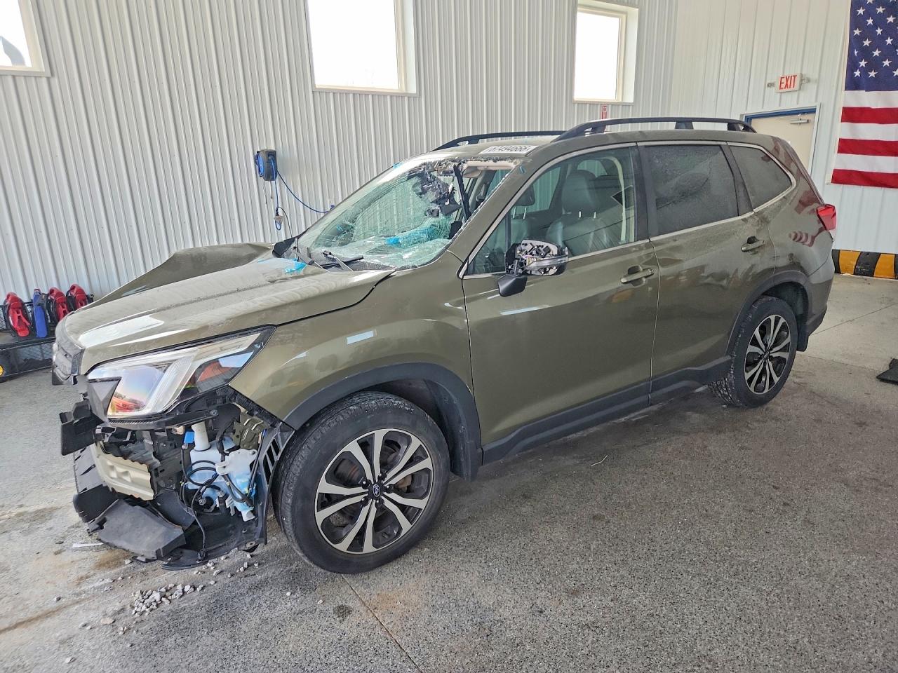 2022 SUBARU FORESTER LIMITED | JF2SKAPC1NH523370 | UPCARS