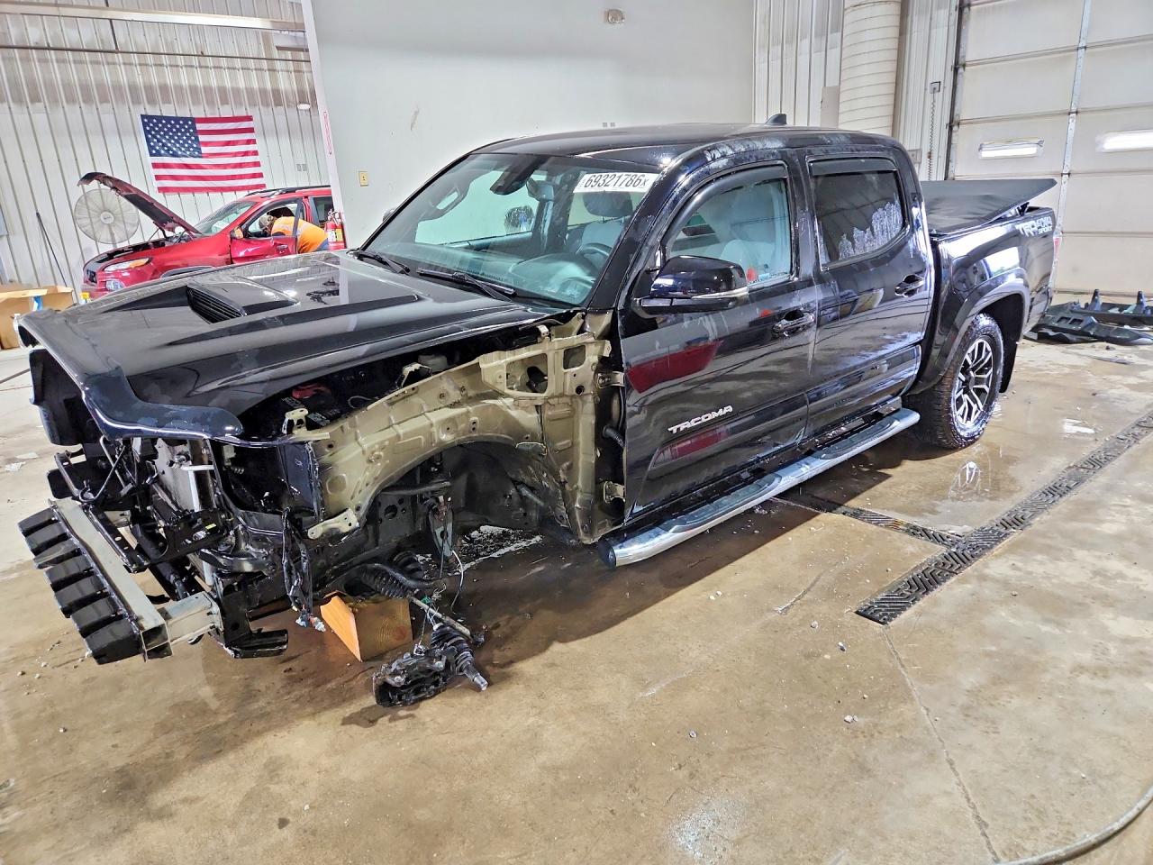 2021 TOYOTA TACOMA TRD SPORT | 3TMCZ5AN7MM388647 | UPCARS