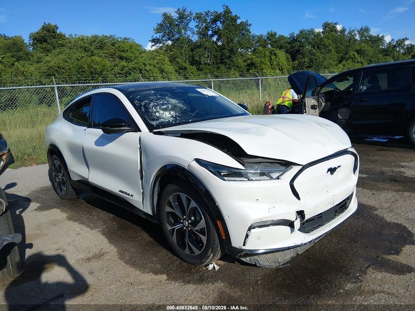 2023 FORD MUSTANG MACH-E PREMIUM | 3FMTK3R73PMA87890 | UPCARS