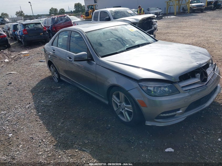 2011 MERCEDES-BENZ C 300 LUXURY 4MATIC/SPORT 4MATIC | WDDGF8BB4BF656167 | UPCARS