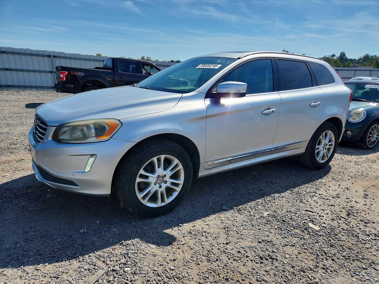 2015 VOLVO XC60 T5 PREMIER | YV440MDK9F2662464 | UPCARS