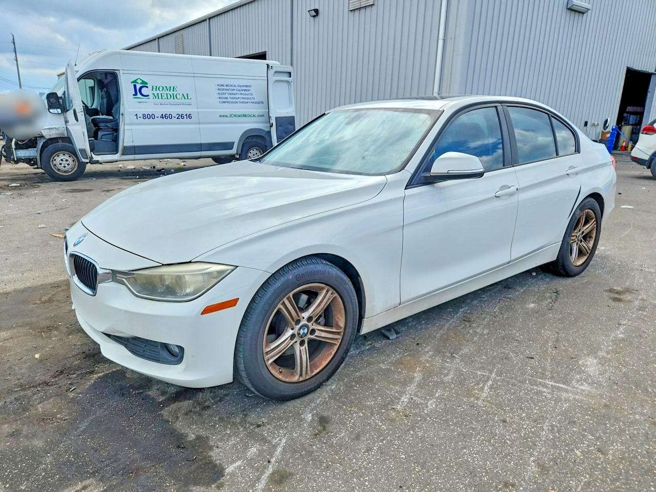2015 BMW 3 SERIES I | WBA3B1G55FNT64745 | UPCARS