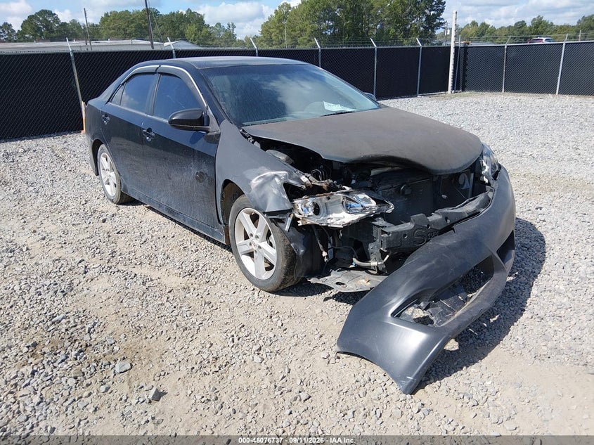 2014 TOYOTA CAMRY SE | 4T1BF1FK9EU757108 | UPCARS