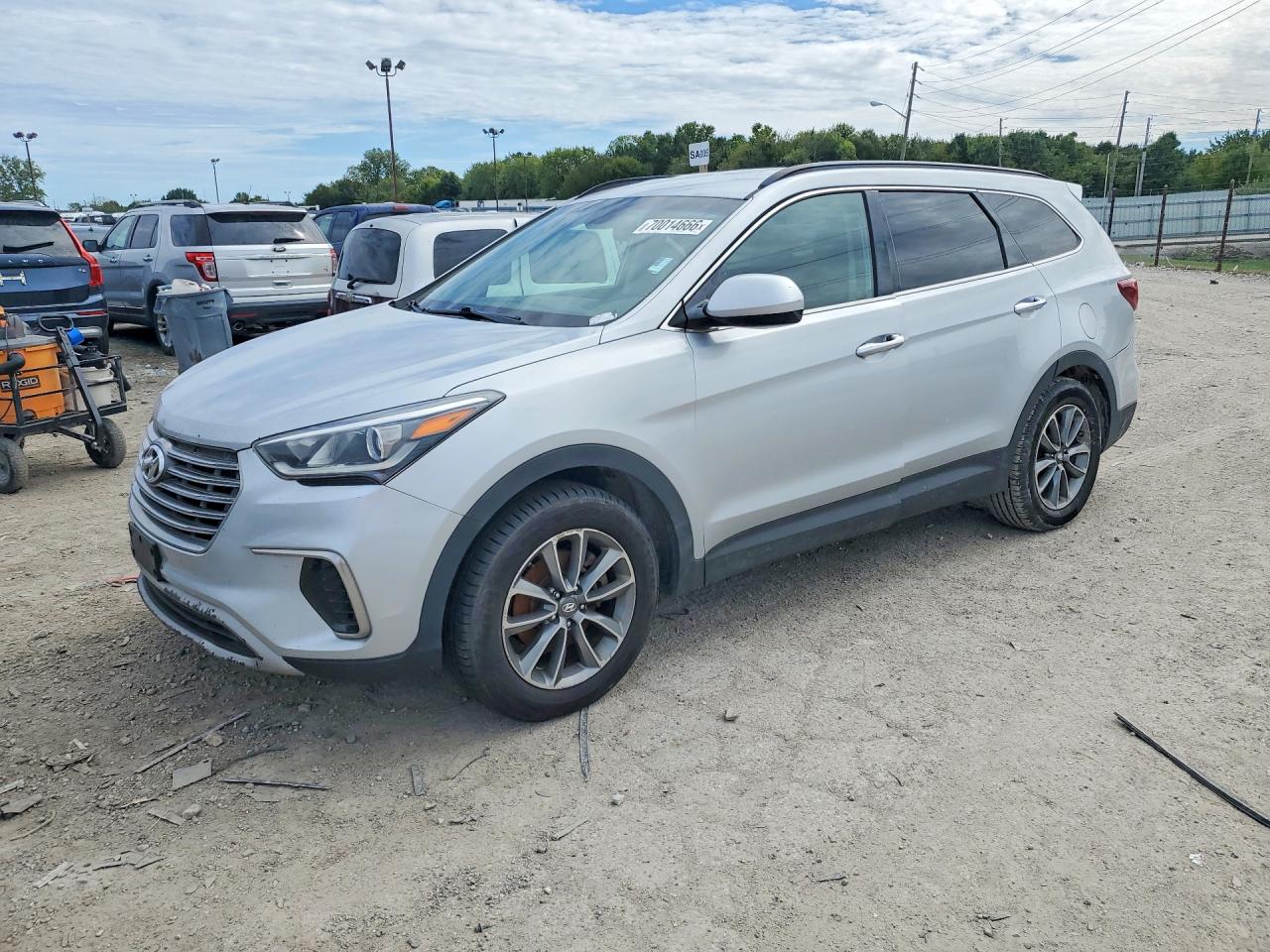 2017 HYUNDAI SANTA FE SE | KM8SMDHF8HU171530 | UPCARS