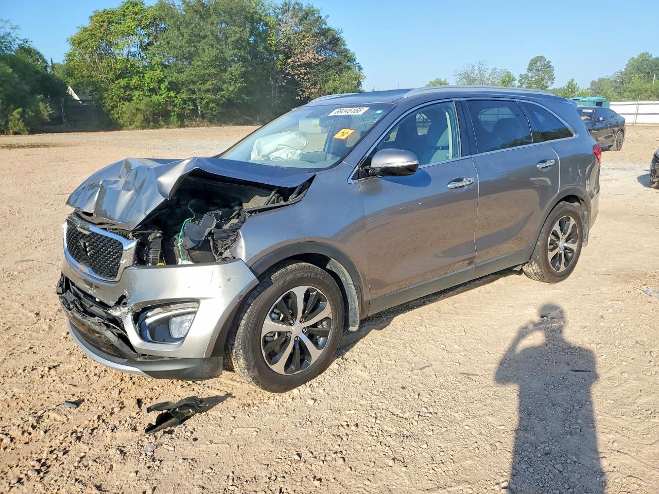 2016 KIA SORENTO EX | 5XYPH4A50GG095737 | UPCARS