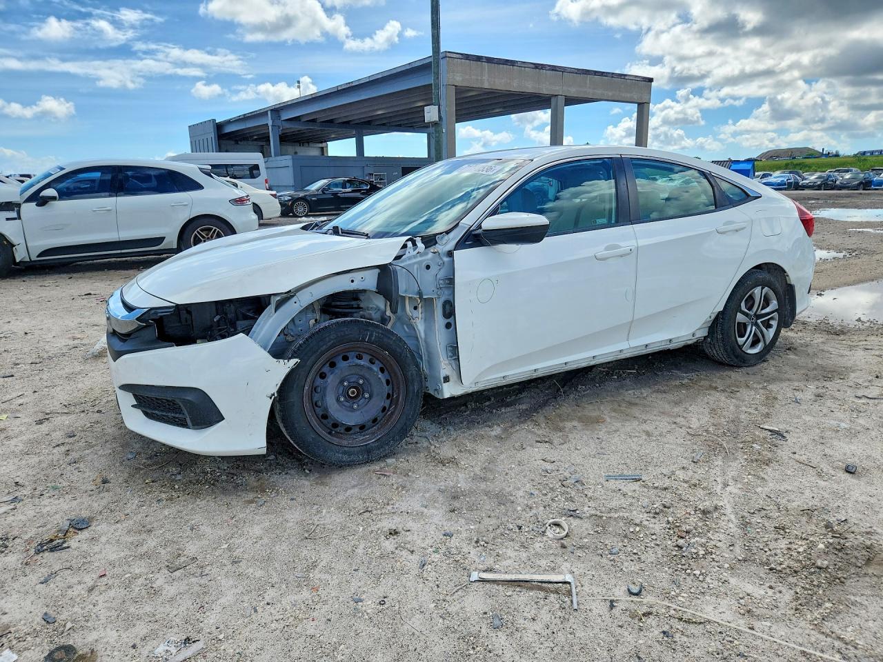 2018 HONDA CIVIC | 19XFC2F58JE004256 | UPCARS