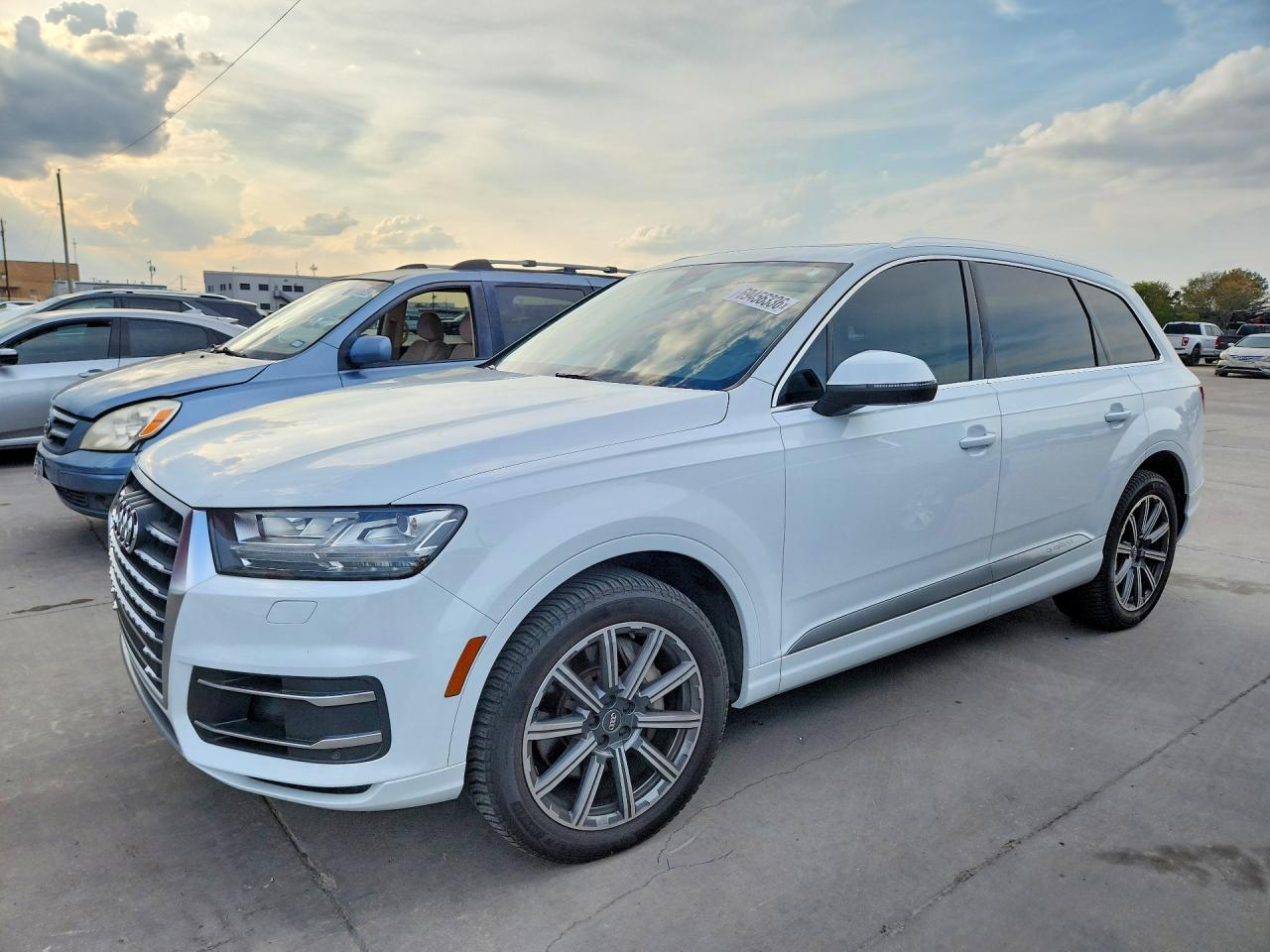 2017 AUDI Q7 PREMIUM PLUS | WA1LAAF73HD036378 | UPCARS