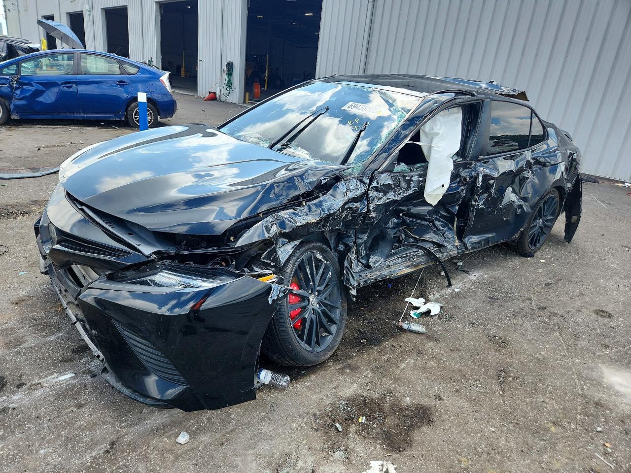 2019 TOYOTA CAMRY SE | 4T1B11HK6KU188614 | UPCARS