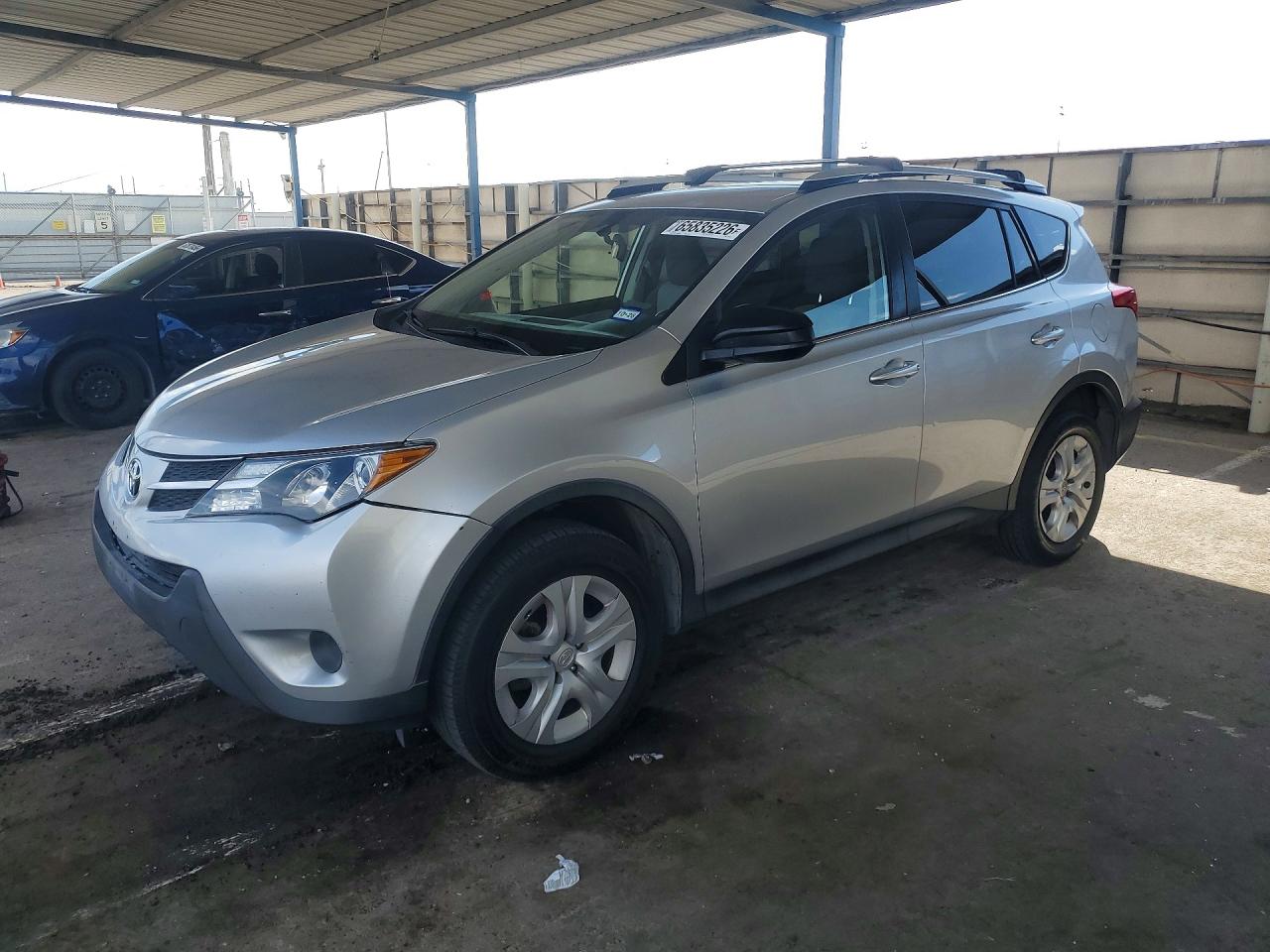 2015 TOYOTA RAV4 LE | JTMZFREV9FJ041440 | UPCARS
