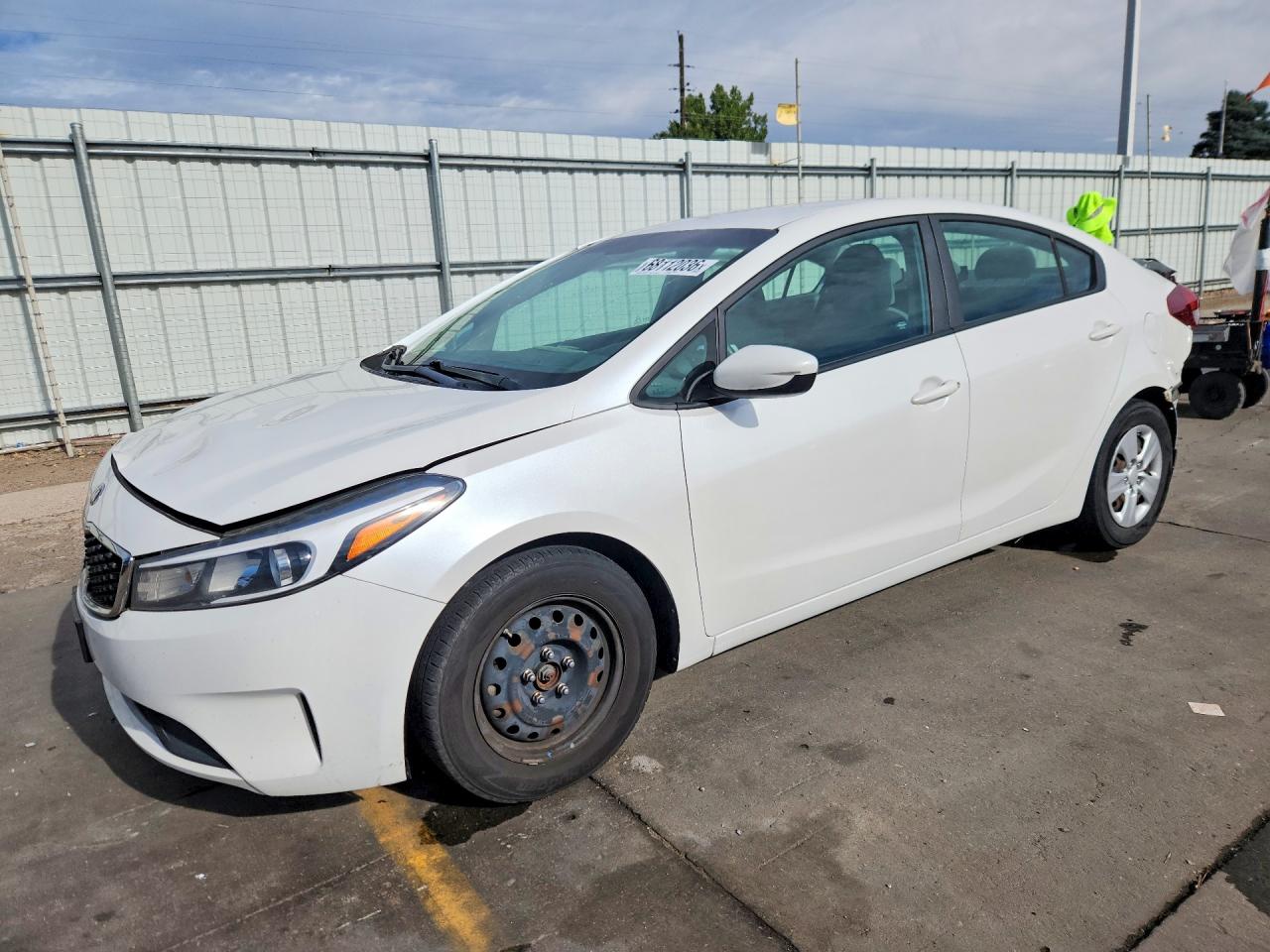2018 KIA FORTE LX | 3KPFL4A73JE164663 | UPCARS