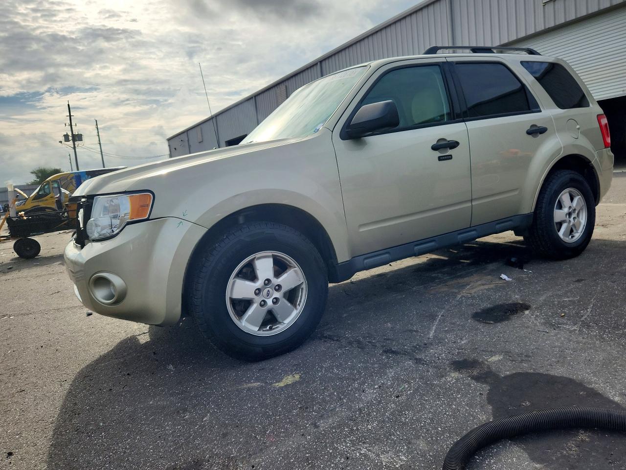 2011 FORD ESCAPE XLT | 1FMCU9D75BKB52937 | UPCARS