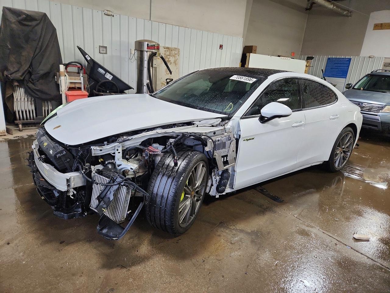 2020 PORSCHE PANAMERA 4 E-HYBRID | WP0AE2A70LL130828 | UPCARS