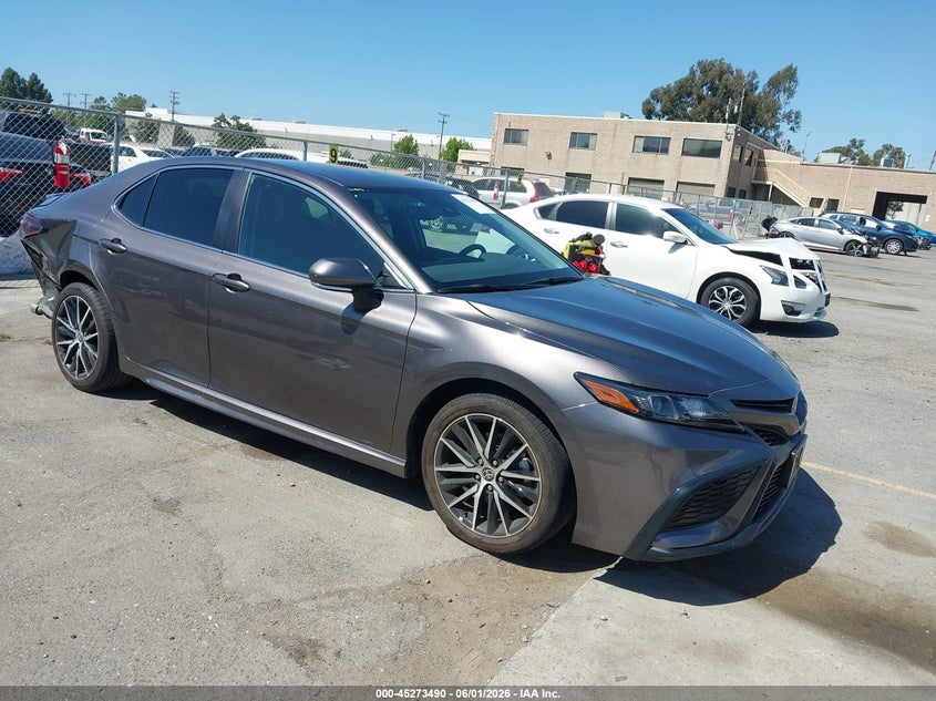 2024 TOYOTA CAMRY SE | 4T1G11AK4RU847543 | UPCARS