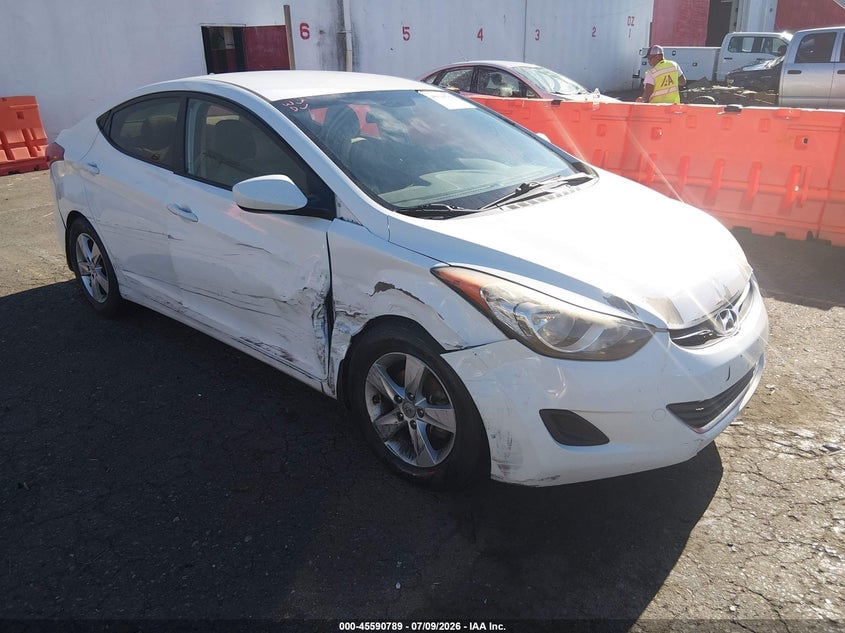 2013 HYUNDAI ELANTRA GLS | 5NPDH4AE2DH369351 | UPCARS