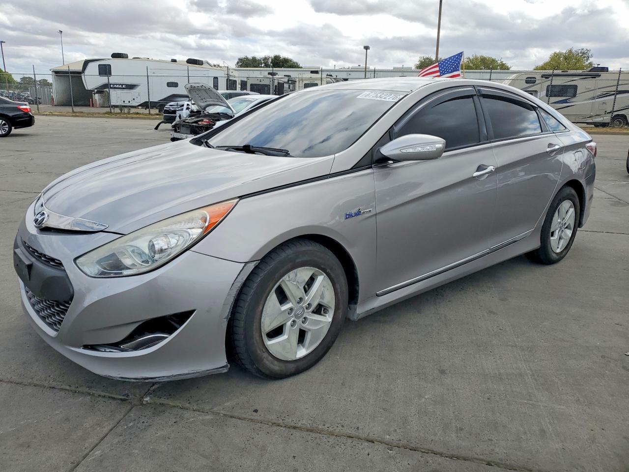 2012 HYUNDAI SONATA HYBRID | KMHEC4A48CA031657 | UPCARS