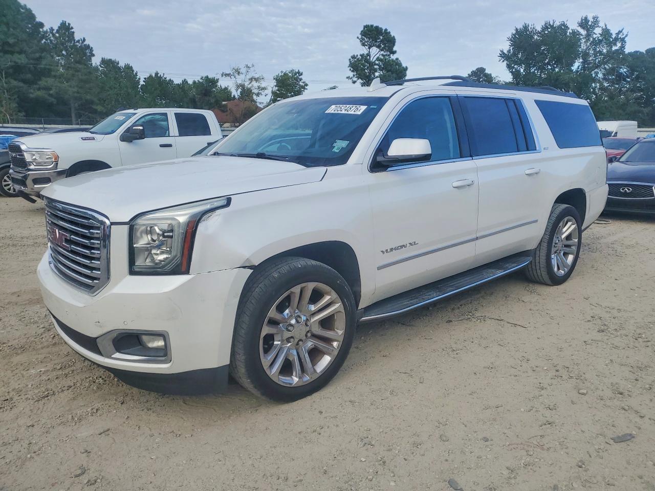 2017 GMC YUKON K1500 SLT | 1GKS2GKCXHR203539 | UPCARS