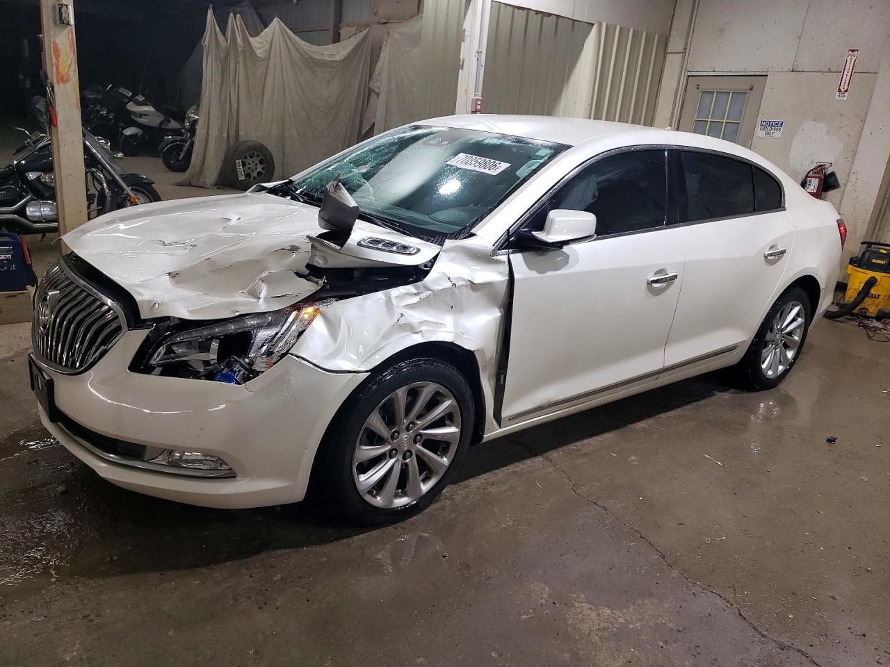 2014 BUICK LACROSSE | 1G4GB5G37EF139404 | UPCARS