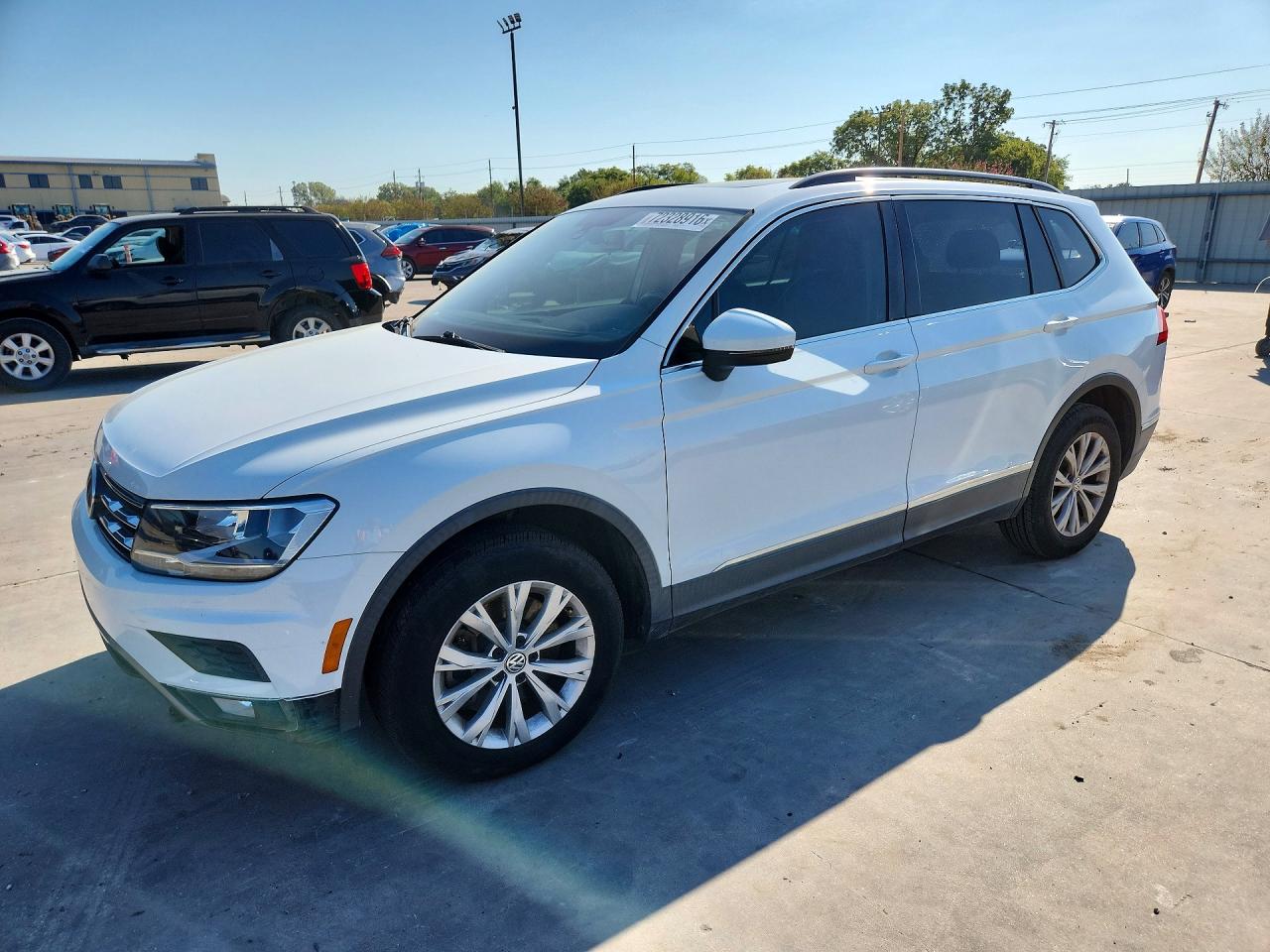 2018 VOLKSWAGEN TIGUAN SE | 3VV3B7AX4JM007125 | UPCARS