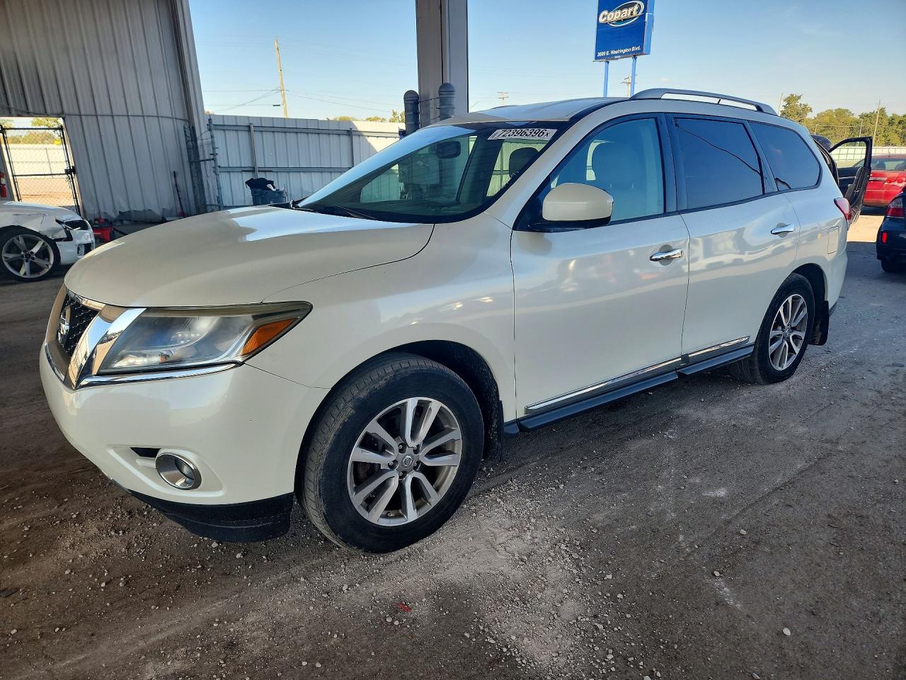 2015 NISSAN PATHFINDER SL | 5N1AR2MMXFC661685 | UPCARS