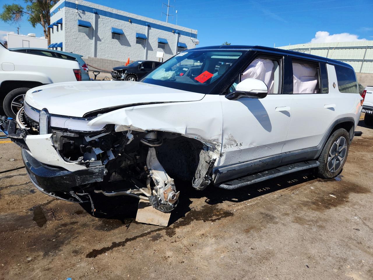 2024 RIVIAN RIS ADVENTURE | 7PDSGBBA9RN030029 | UPCARS