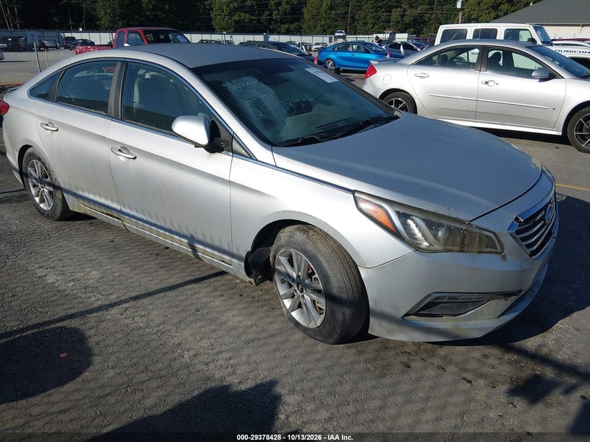 2015 HYUNDAI SONATA SE | 5NPE24AF6FH207434 | UPCARS