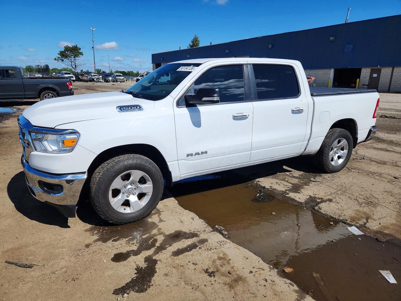 2020 RAM 1500 BIG HORN/LONE STAR | 1C6SRFFT0LN208493 | UPCARS