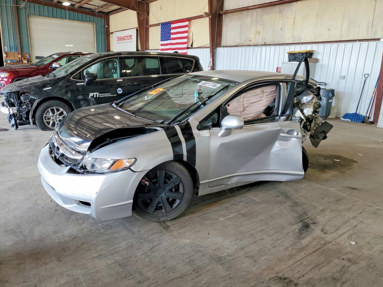 2011 HONDA CIVIC LX | 2HGFA1F56BH309696 | UPCARS