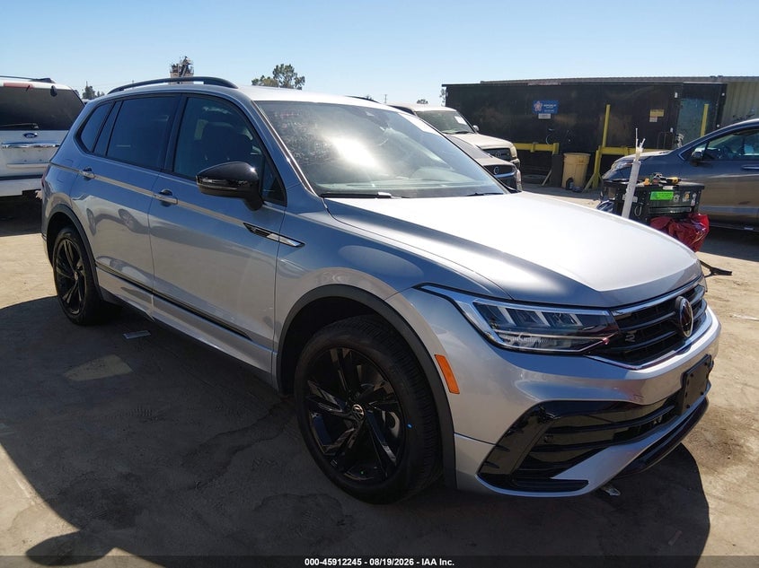 2024 VOLKSWAGEN TIGUAN 2.0T SE R-LINE BLACK | 3VVCB7AX9RM174558 | UPCARS
