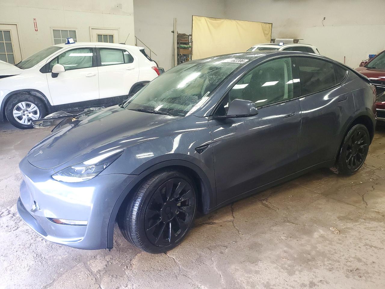 2023 TESLA MODEL Y | 7SAYGAEE7PF765505 | UPCARS
